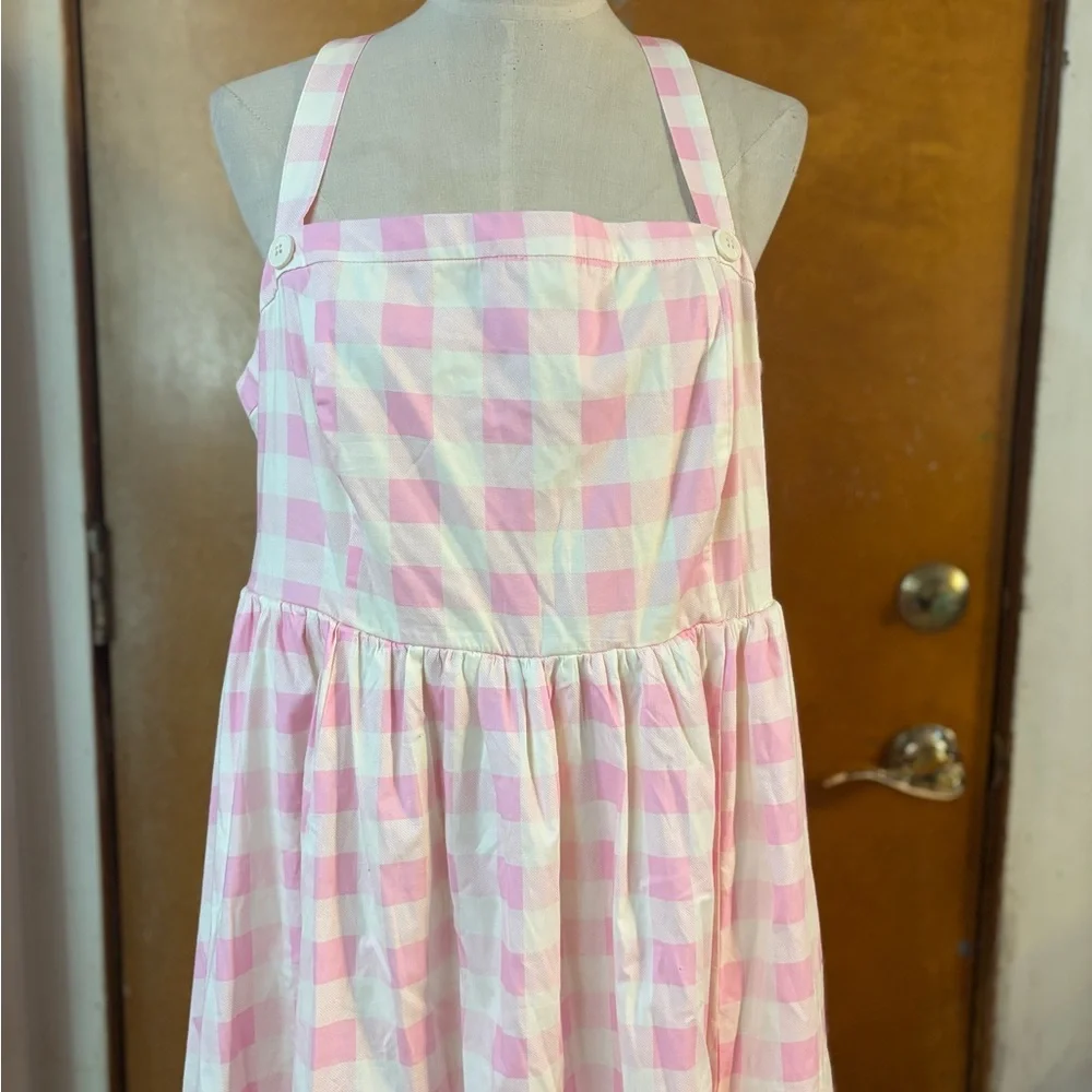 Torrid Retro Chic dress.  Gingham Pink  20/22 - Picture 2 of 5